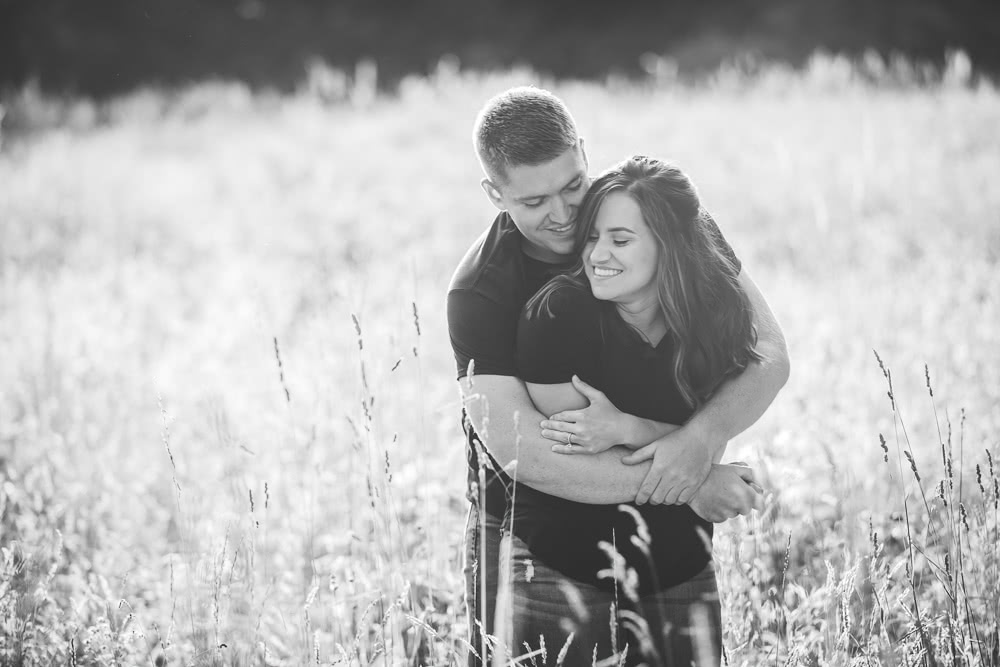 wedding-photographer-roanoke-blacksburg-christiansburg-engagement-couple-bride-groom-tg-imagine-photography-zoey-and-ethan-oak-grove-farm-beckley-wv-west-001