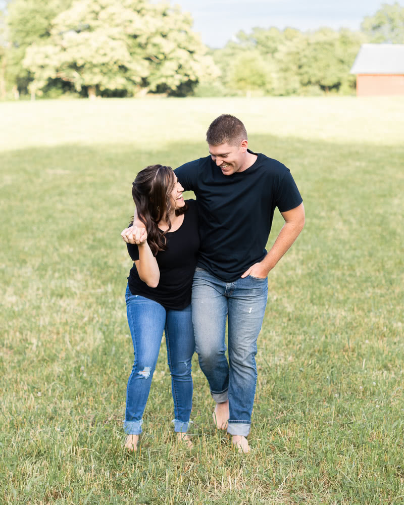 wedding-photographer-roanoke-blacksburg-christiansburg-engagement-couple-bride-groom-tg-imagine-photography-zoey-and-ethan-oak-grove-farm-beckley-wv-west-012