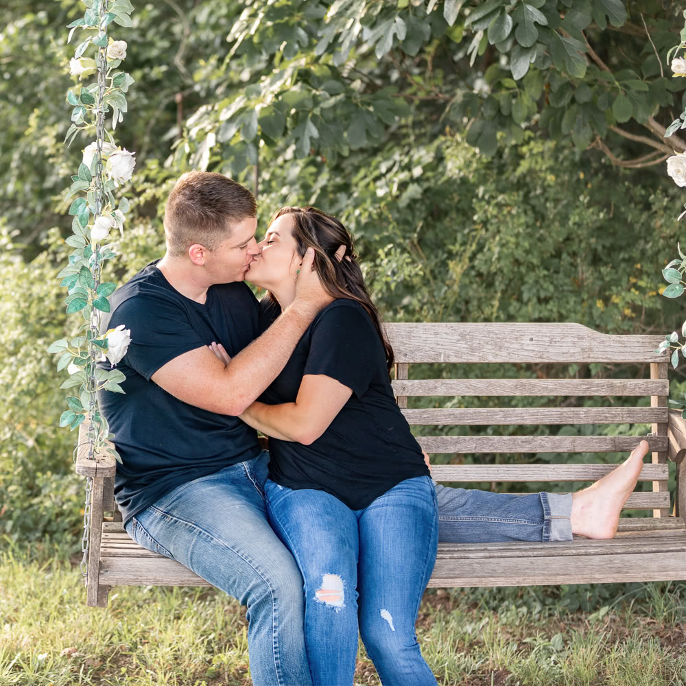 wedding-photographer-roanoke-blacksburg-christiansburg-engagement-couple-bride-groom-tg-imagine-photography-zoey-and-ethan-oak-grove-farm-beckley-wv-west-033