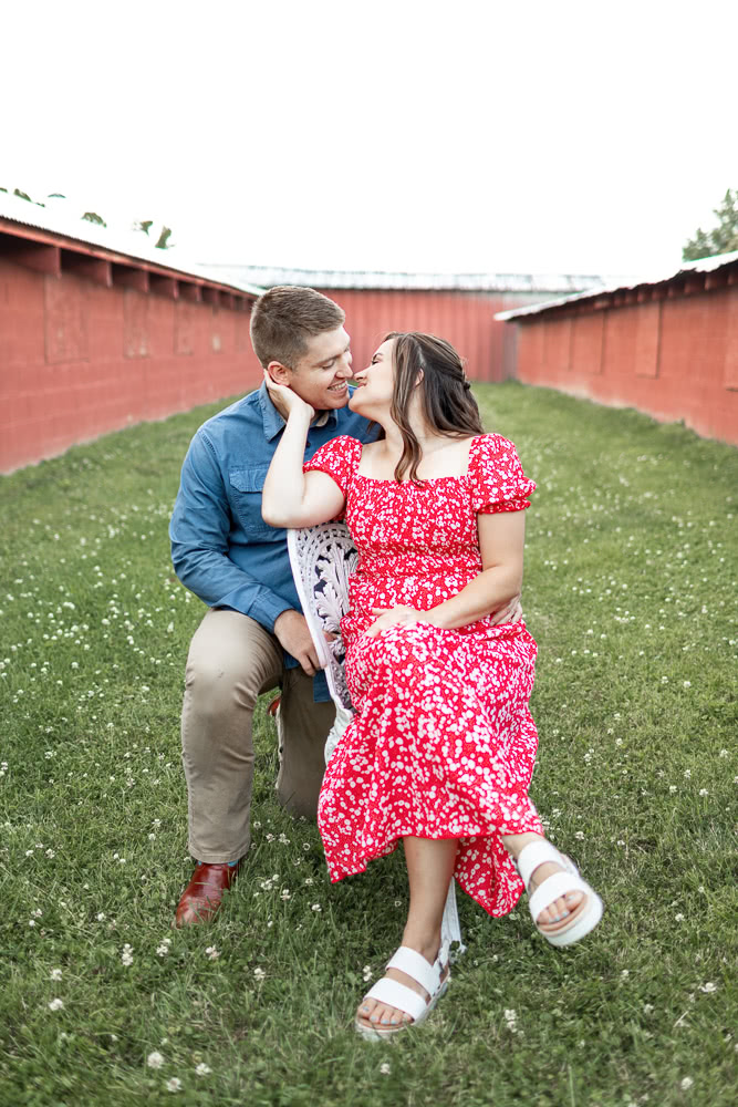 wedding-photographer-roanoke-blacksburg-christiansburg-engagement-couple-bride-groom-tg-imagine-photography-zoey-and-ethan-oak-grove-farm-beckley-wv-west-059