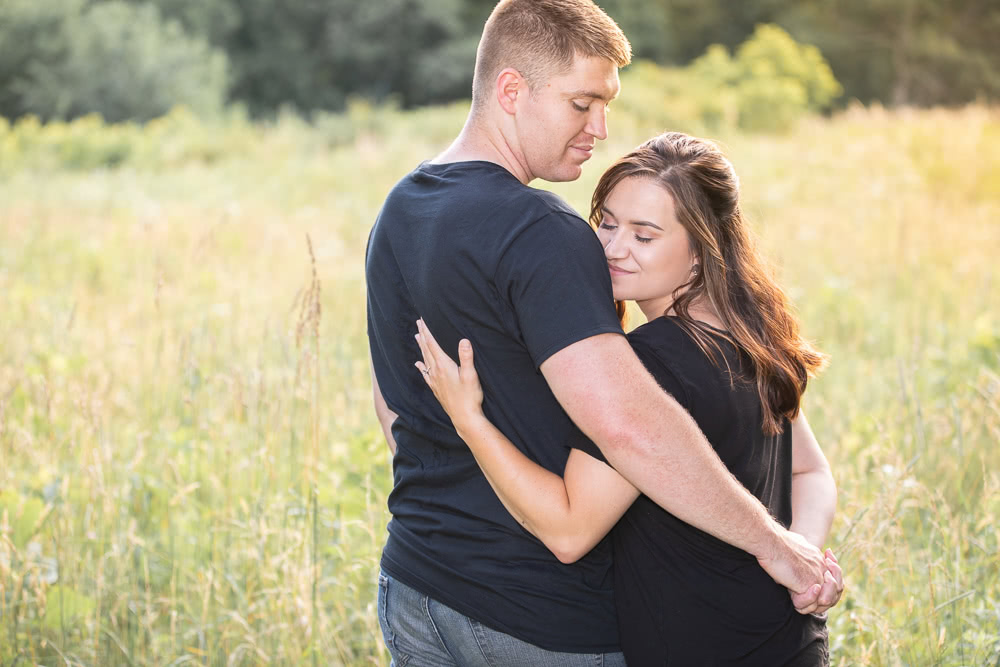 wedding-photographer-roanoke-blacksburg-christiansburg-engagement-couple-bride-groom-tg-imagine-photography-zoey-and-ethan-oak-grove-farm-beckley-wv-west-062