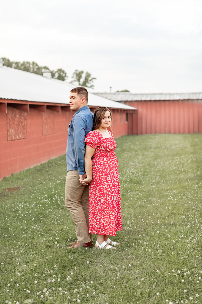wedding-photographer-roanoke-blacksburg-christiansburg-engagement-couple-bride-groom-tg-imagine-photography-zoey-and-ethan-oak-grove-farm-beckley-wv-west-065
