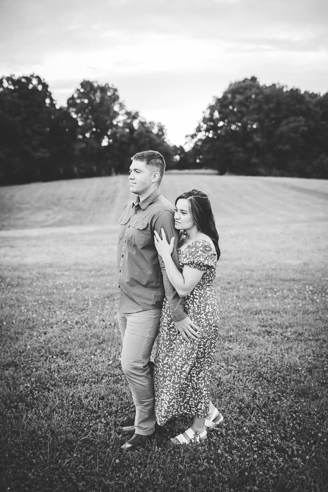 wedding-photographer-roanoke-blacksburg-christiansburg-engagement-couple-bride-groom-tg-imagine-photography-zoey-and-ethan-oak-grove-farm-beckley-wv-west-066
