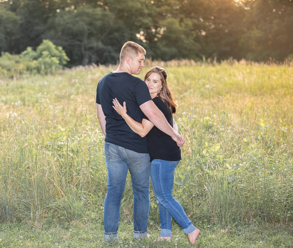 wedding-photographer-roanoke-blacksburg-christiansburg-engagement-couple-bride-groom-tg-imagine-photography-zoey-and-ethan-oak-grove-farm-beckley-wv-west-069